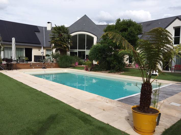 Chambre d’hôte pour 2 personnes, avec jardin et piscine