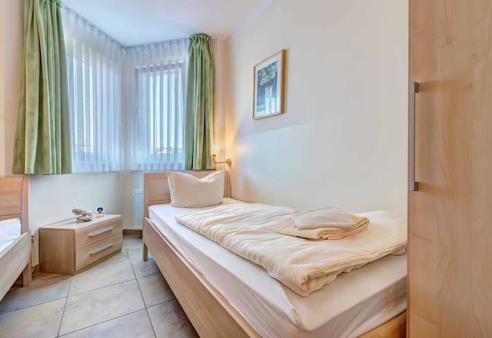 Ganze Ferienwohnung, Villa Sonnenstrand, App. 2 in Drei Kaiserbäder, Heringsdorf