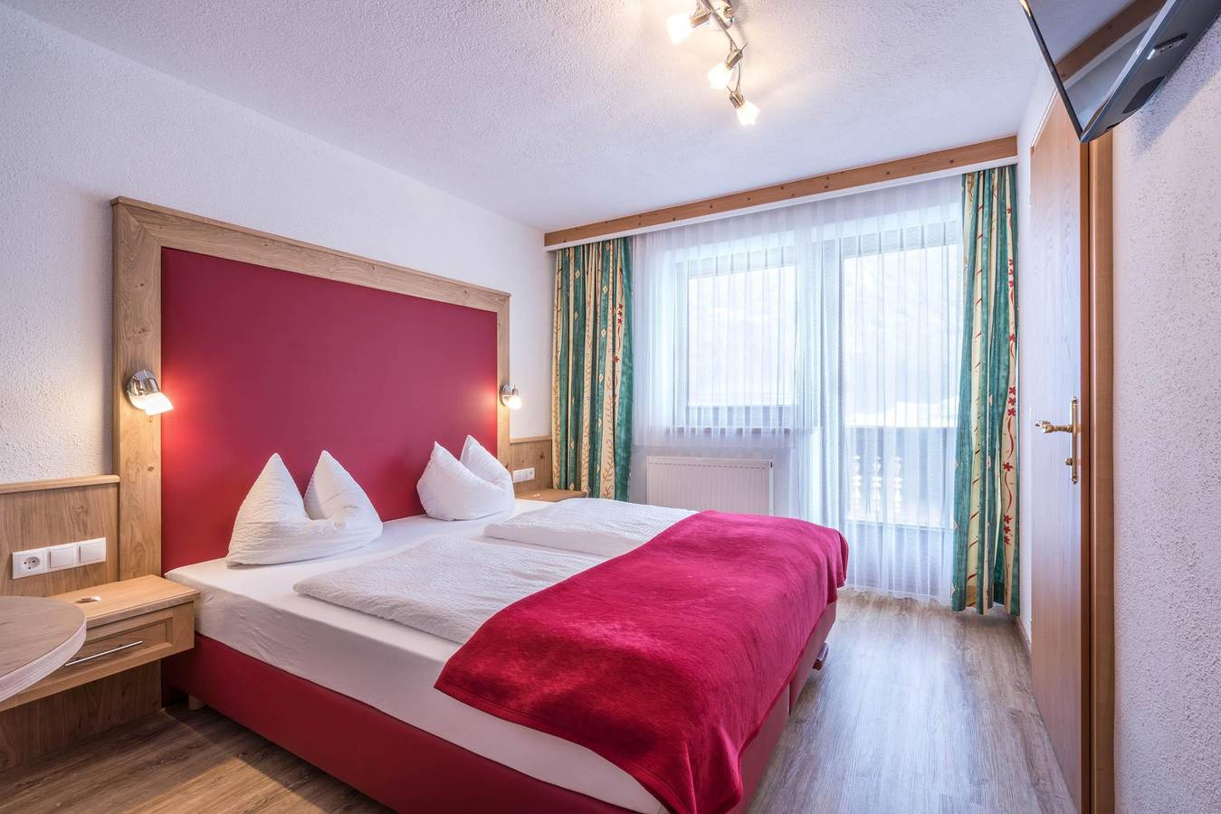 Ganze Ferienwohnung, Appartement Großried in Tuxer Alpen, Ried im Zillertal