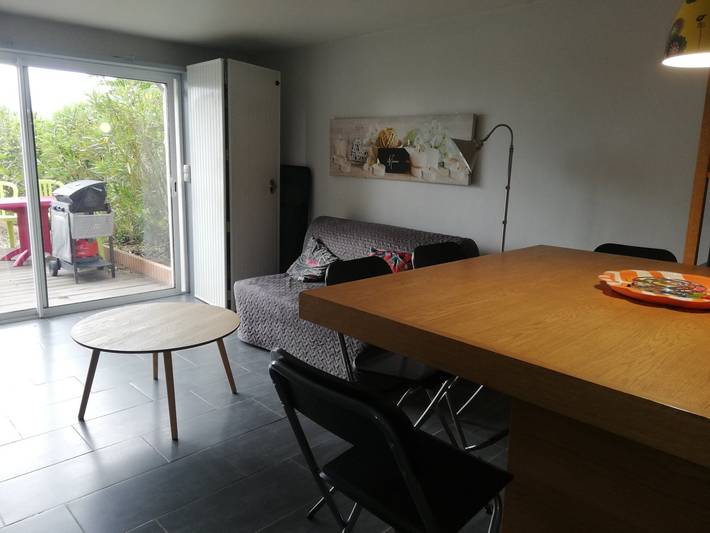 Gîte pour 3 personnes, avec terrasse à Barjac - 2