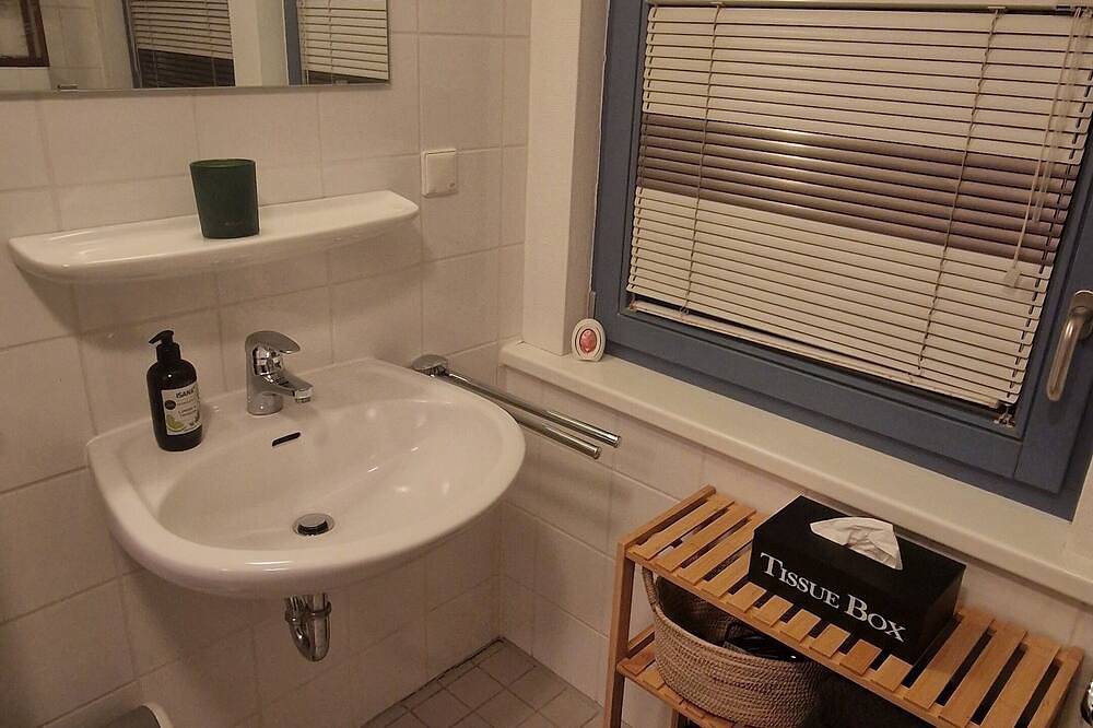 Ganze Wohnung, Gemütliche 1-Zimmer-Wohnung im Hildesheimer Wald in Diekholzen, Landkreis Hildesheim