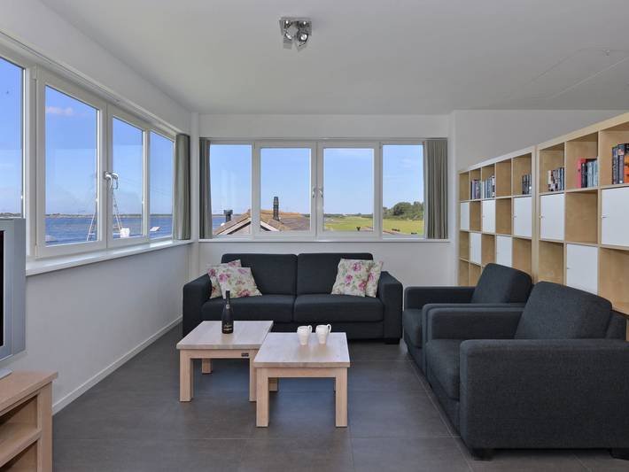 Ferienwohnung für 6 Personen, mit Terrasse und Sauna in Noord-Beveland
