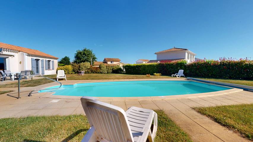 Location de vacances pour 8 personnes, avec jardin et terrasse à L'Aiguillon-sur-Vie - 3