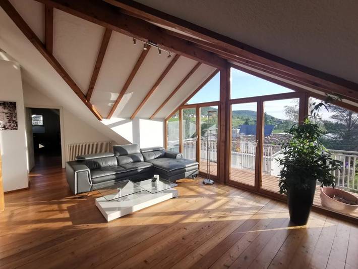 Ferienwohnung für 6 Personen, mit Balkon und Terrasse sowie Ausblick in Gimmeldingen