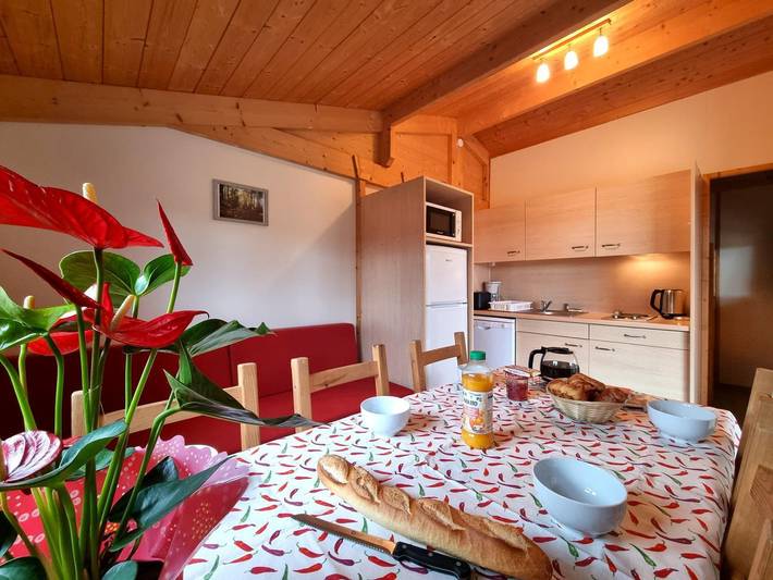 Chalet nature, animaux Ok - 6 pers. in Usson-en-Forez, Montbrison