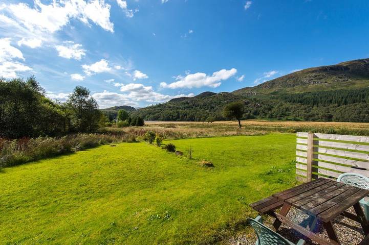 Ferienhaus für 8 Personen mit Garten in Stirling und Umgebung