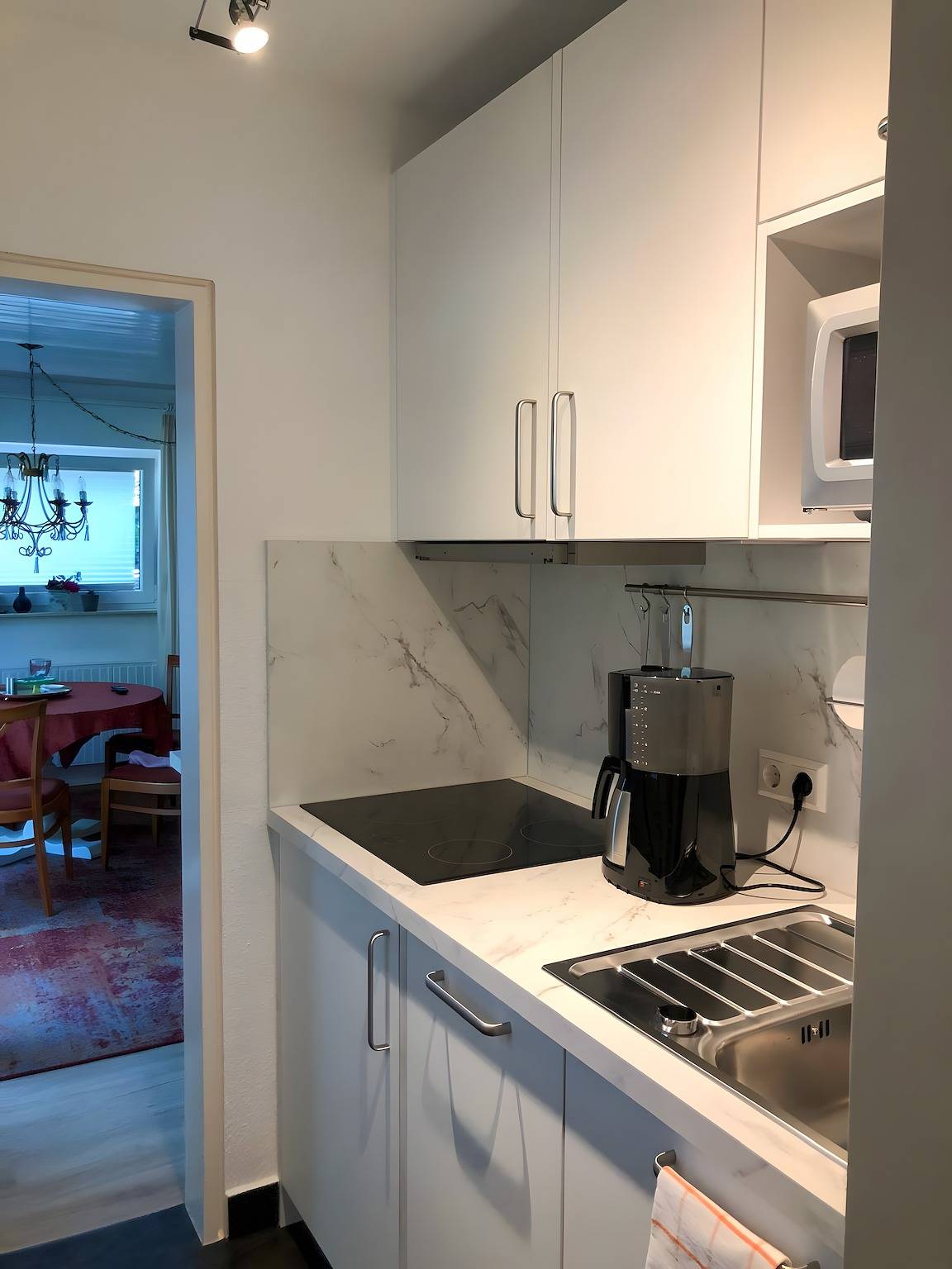 Appartement '1' met privéterras, gedeelde tuin en Wi-Fi, foto 11