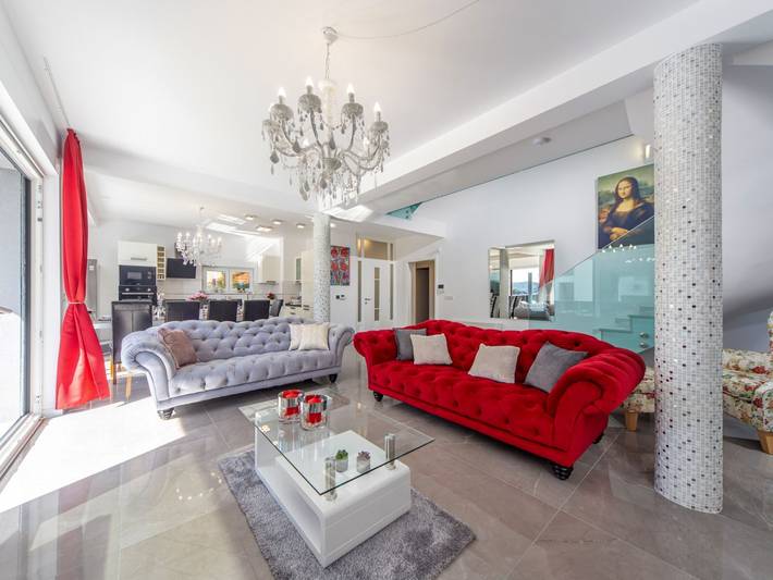 Villa pour 10 personnes, avec sauna ainsi que balcon et piscine, adapté aux familles à Šibenik - 3