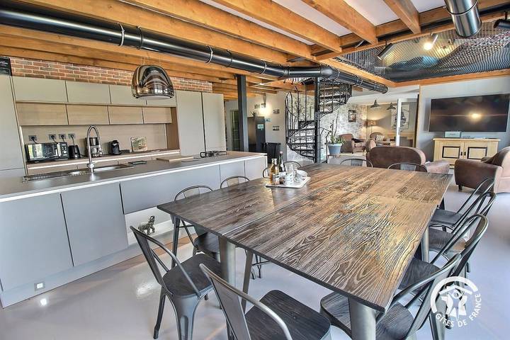 Le loft Tomé in Trélévern, Costa de granito rosa
