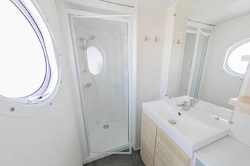 Location De Vacances pour 6 Personnes dans Saint-Augustin, Région de Rochefort, Photo 4