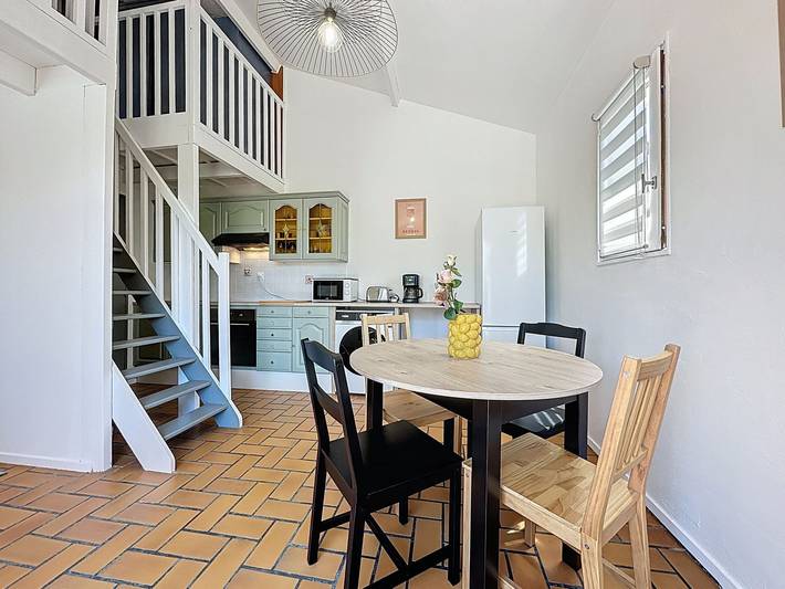 Ferienhaus für 4 Personen, mit Garten und Terrasse sowie Kinderpool, mit Haustier