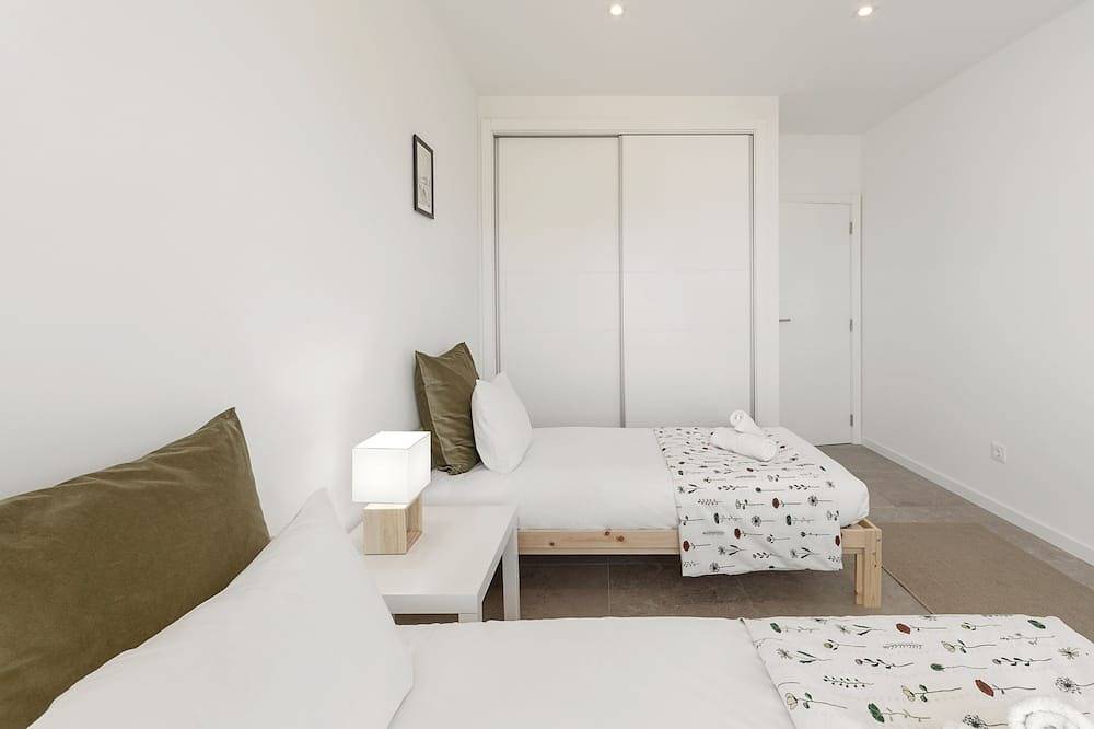 Villa Lagoa - Private Pool in Vau, Leiria District