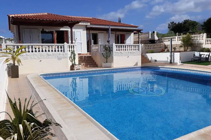 Villa for 6 people, with garden and terrace - 1