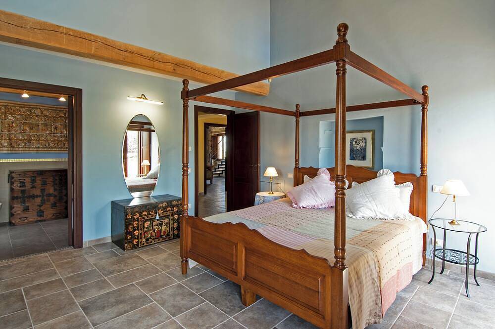 Villa Broadlea - Panoramic Private Villa With Pool in Smerillo, Fermo Provinz