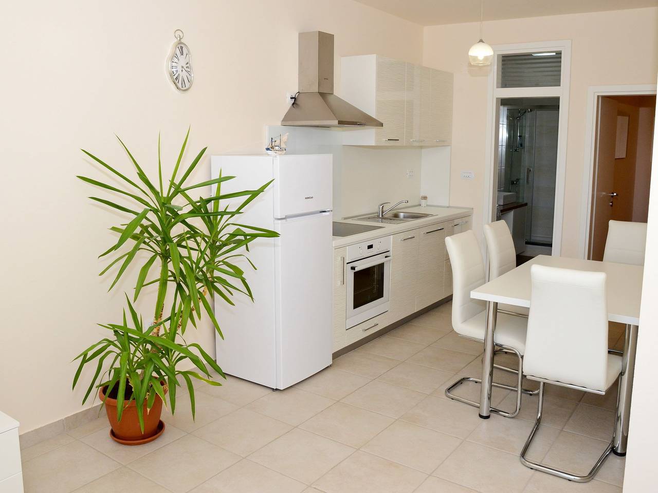 Ganze Wohnung, Wohnung in Ljubac am Meer in Ljubac, Zadar