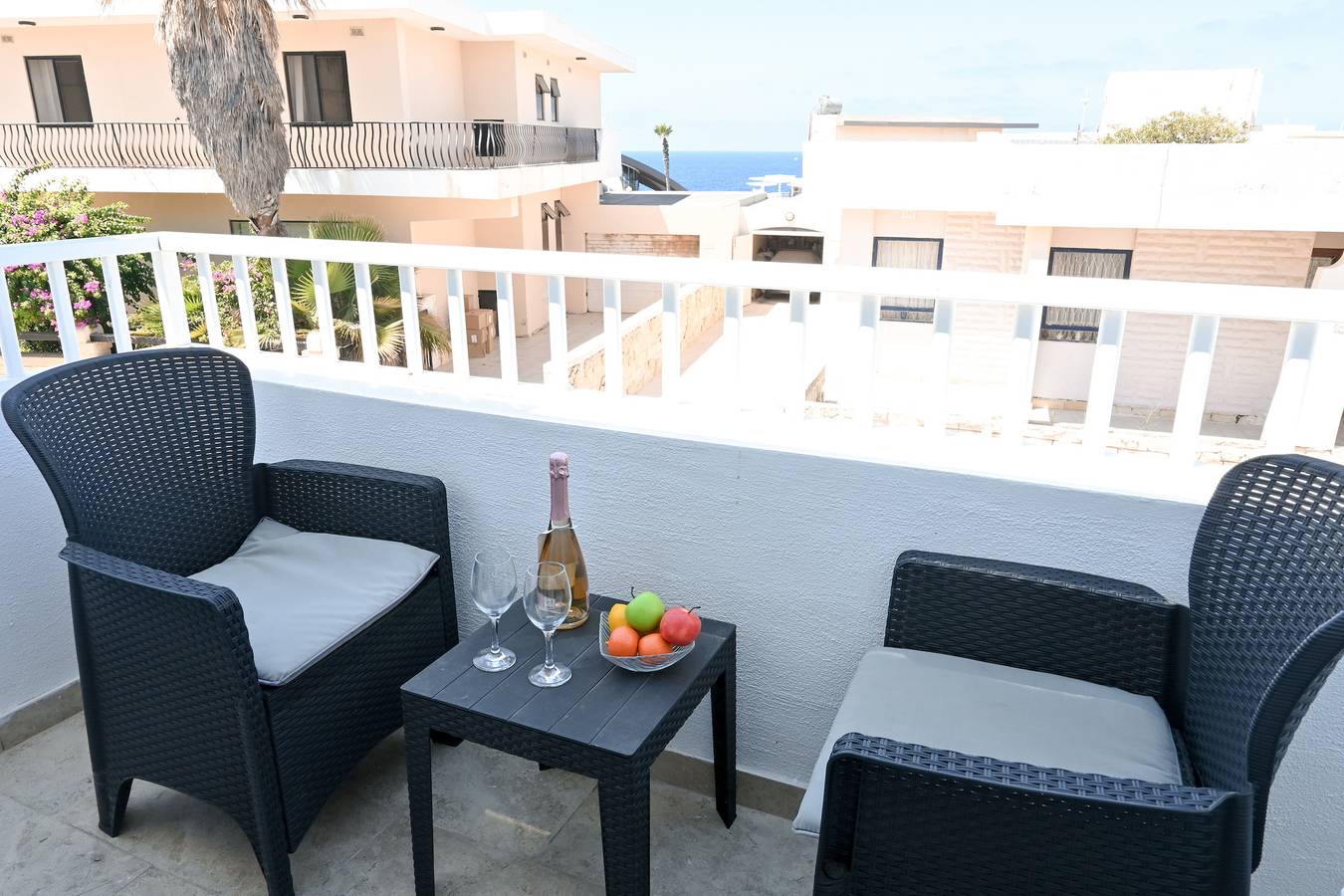 Entire apartment, Sea blue horizon Qawra bay 7 in Qawra, St. Paul's Bay