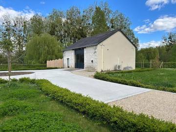 Gîte pour 4 personnes, avec vue et terrasse, animaux acceptés à Champigny-sur-Veude