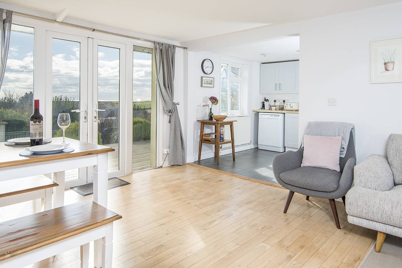 Vista Mar in Freshwater East, Pembrokeshire