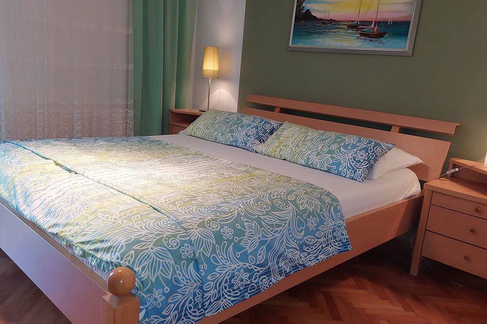 Appartement entier, Familienfreundlich, Ortszentrum, Zentralstrand in Podgora (Split-Dalmatie), Makarska riviera