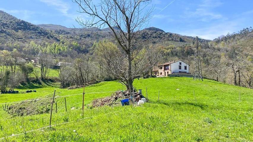 Casa rural para 9 personas, con Balcón además de Terraza y Vistas en Valle del Nansa - 3