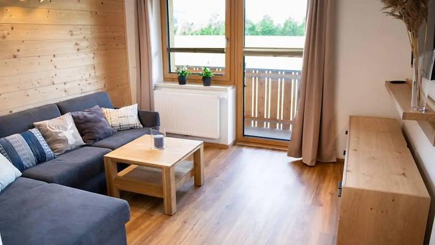 Ferienwohnung für 7 Personen, mit Garten
