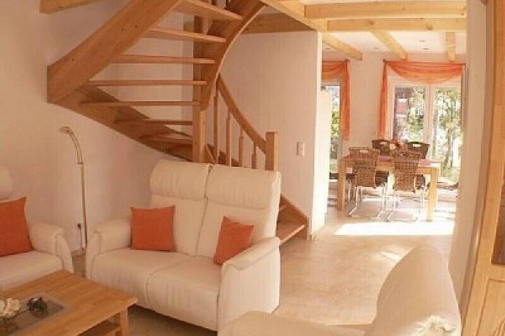 Strandhaus für 4 Personen, mit Sauna und Balkon an der Ostsee