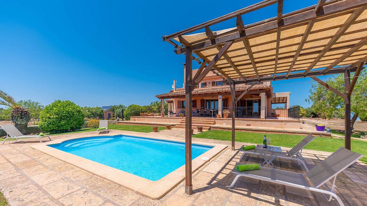 Chalet para 6 personas con piscina in S'illot Cala Morlanda, Manacor