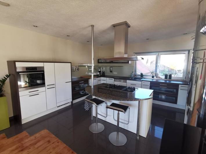 Ferienwohnung für 6 Personen, mit Balkon und Terrasse sowie Ausblick in Gimmeldingen - 4