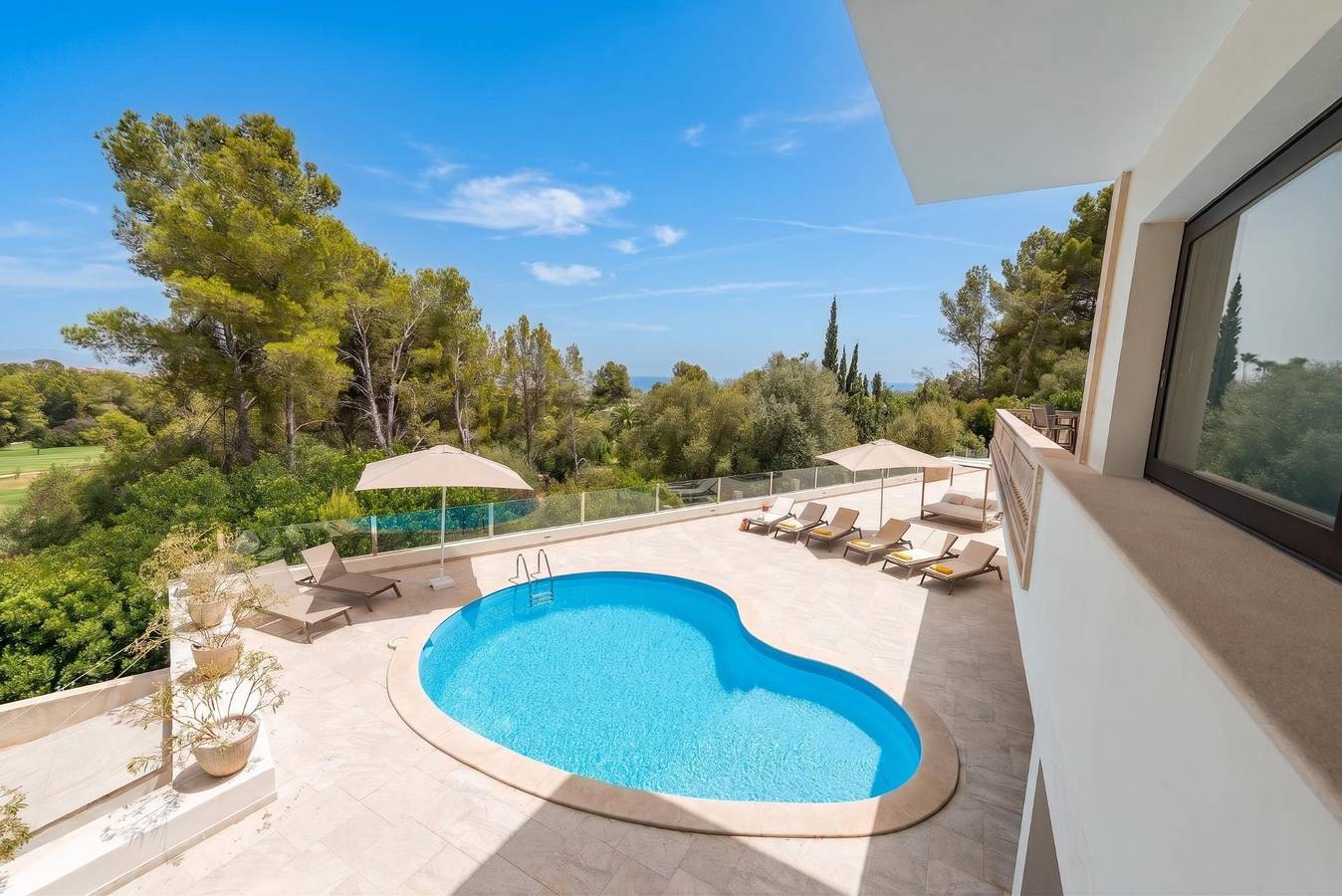 Villa für 12 Personen mit Pool in Son Vida, Palma
