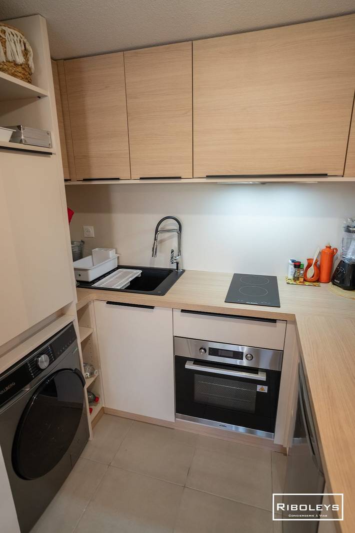 Gîte pour 4 personnes, avec jardin, adapté aux familles dans Plage de la Farinette - 4