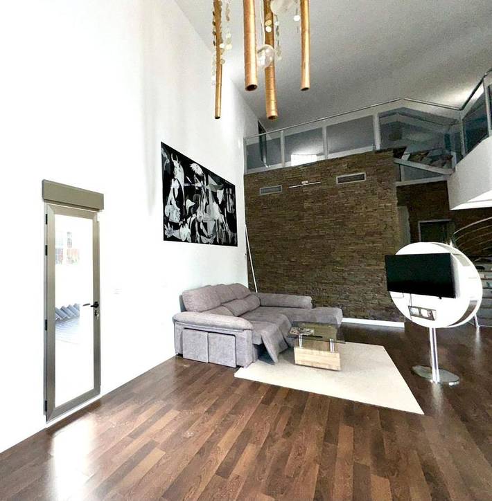 Casa rural para 10 personas, con vistas además de balcón y piscina en Molina de Segura