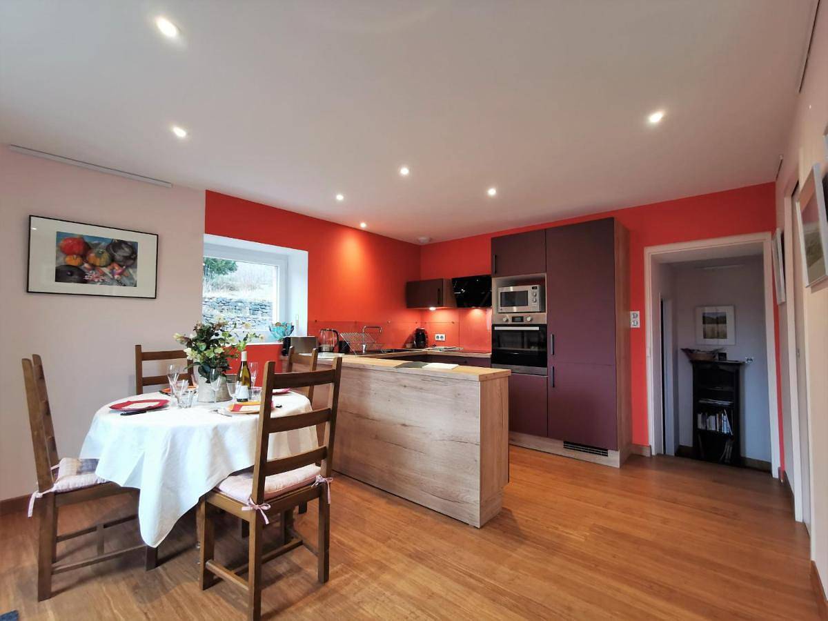 Gîte charmant avec terrasse et wifi au Puy-en-Velay - Fr-1-582-331 in Le Puy-en-Velay, Haute-Loire