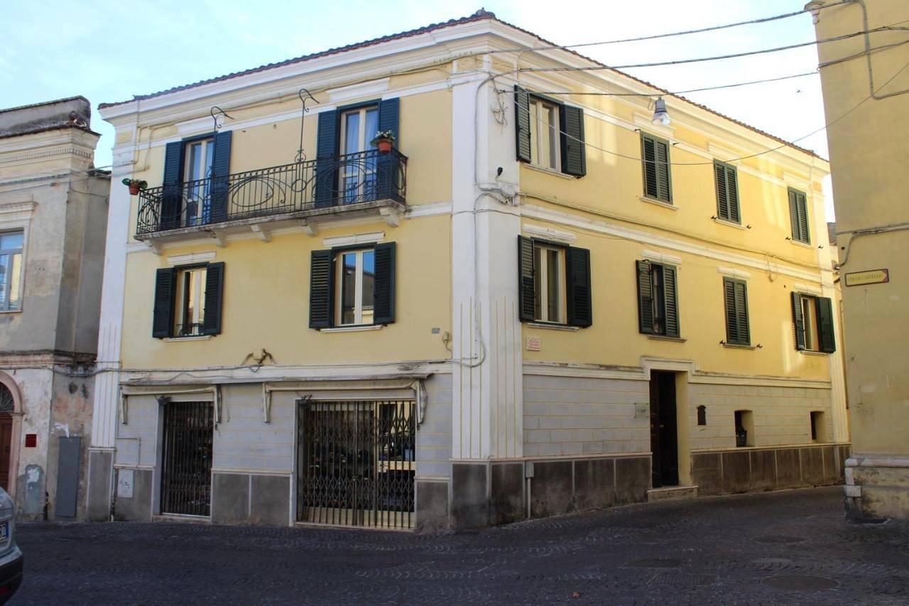 Single Room with Shared Bathroom in Penne, Province de Pescara