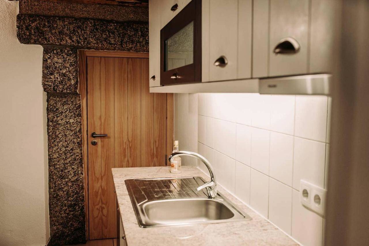 Three-Bedroom Chalet in Sabugueiro (Cidade), Serra da Estrela