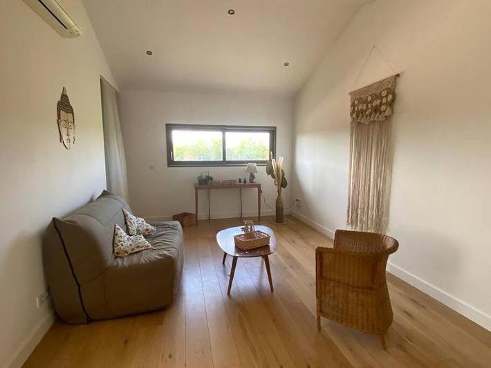 Location de vacances pour 4 personnes, avec Terrasse ainsi que Jardin et Vue à Tabanac