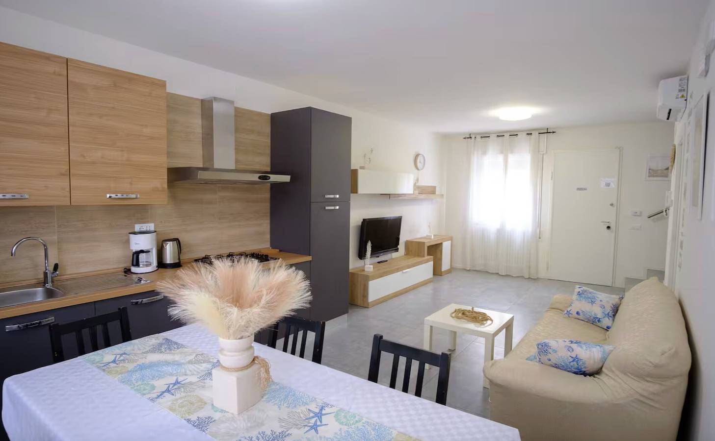 Ganze Wohnung, Apartment 'Mare' mit Gemeinschaftsgarten, Wlan und Klimaanlage in Padua, Padua Provinz