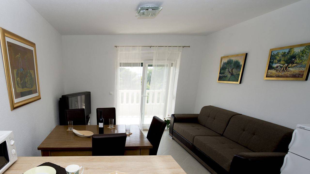Ganze Ferienwohnung, Ferienwohnung für 4 Personen (41 m²) in Promajna in Promajna, Makarska Riviera