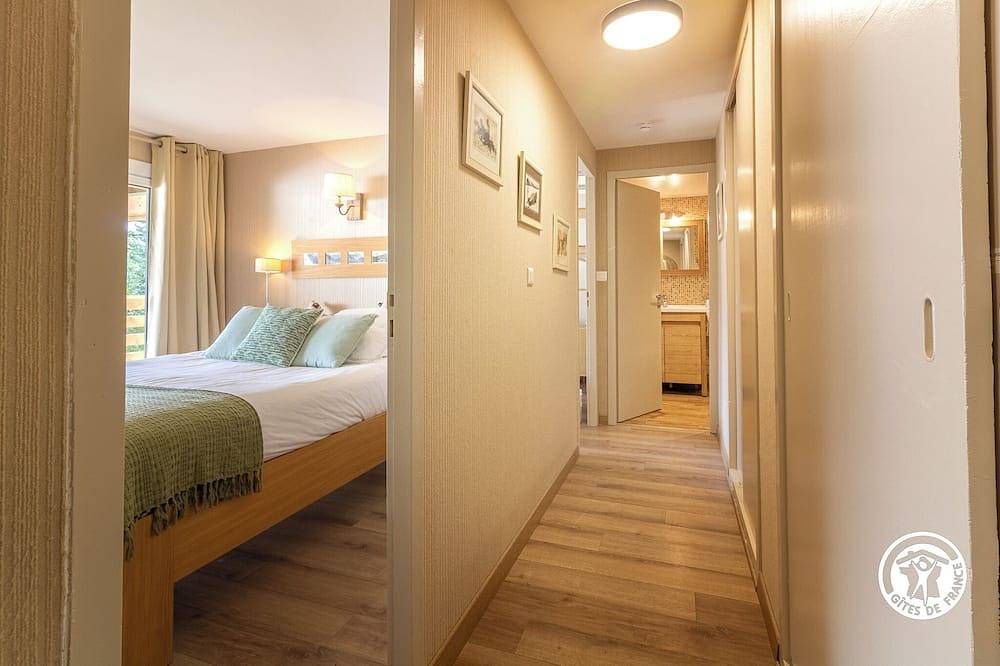 Tres Beau Chalet De 3 Chbres , Superbe Vue Sur Lac  De Payolle (classé4 étoiles) in Payolle, Campan