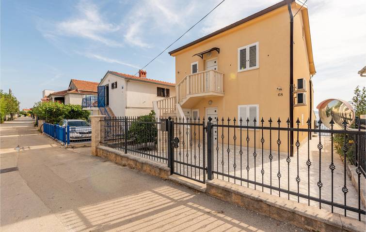Ferienwohnung für 4 Personen, mit Terrasse in Bibinje - 4