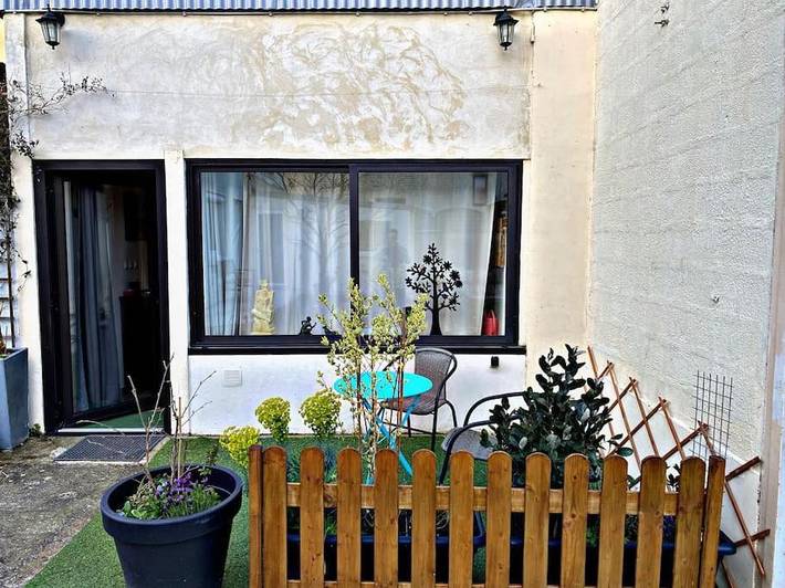 Location de vacances pour 4 personnes, avec jardin, adapté aux familles à Douvres-la-Délivrande - 2