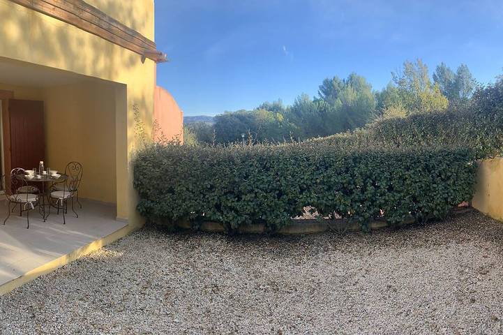 Appartement de vacances pour 4 personnes, avec jardin