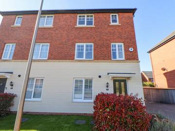 Cottage for 8 People in Chester, Cheshire, Photo 1