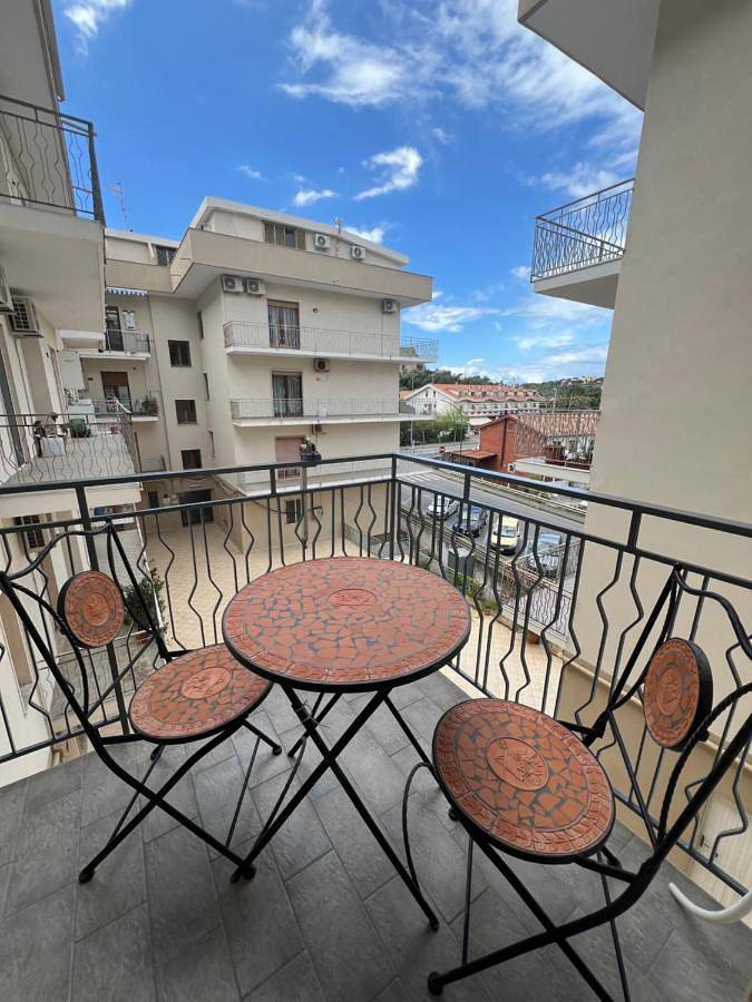 Ferienwohnung für 7 Personen, mit Terrasse und Ausblick - 1