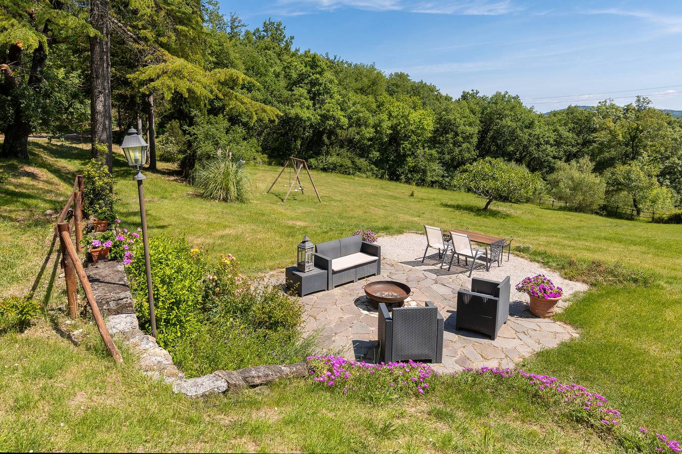 Holiday Home 'Podere Le Rote' with Private Pool, Private Garden and Wi-Fi in Riserva Naturale di Monterufoli