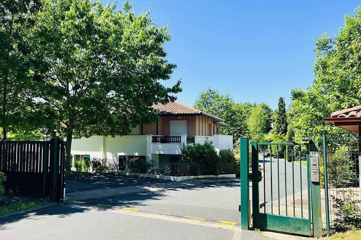 Holiday apartment for 4 people, with garden and pool - 1