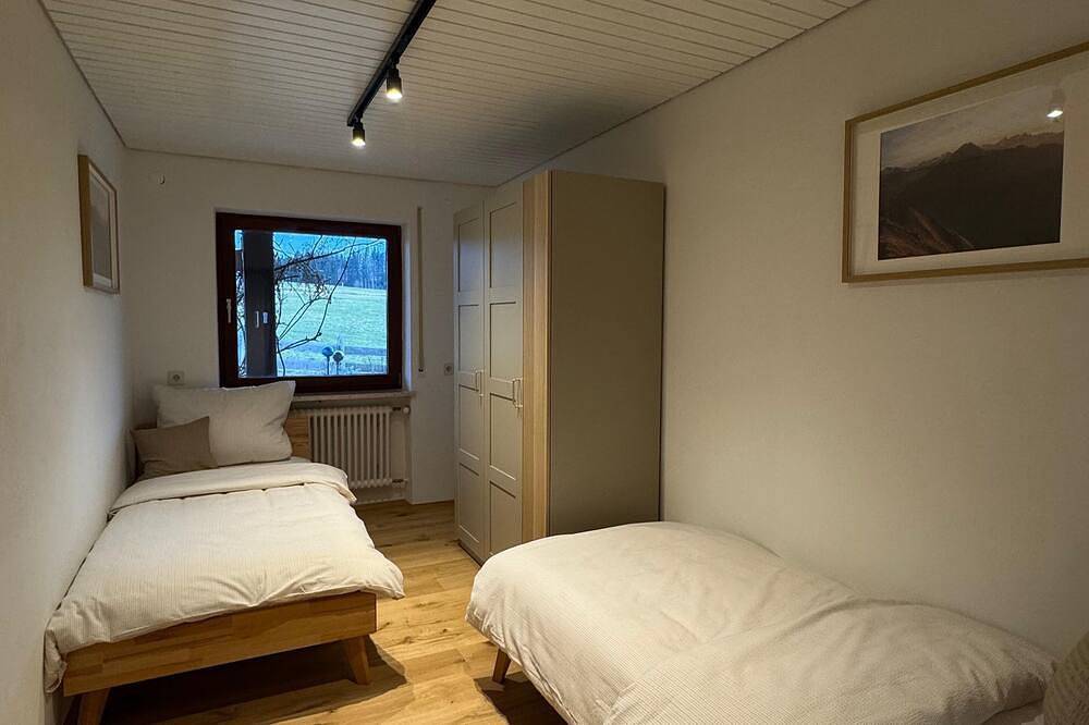 Alleinstehendes Haus im Grünen in Altusried, Bayerisch Schwaben