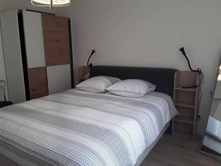 Gîte pour 4 personnes, avec jardin ainsi que balcon et vue à Mondeville - 3