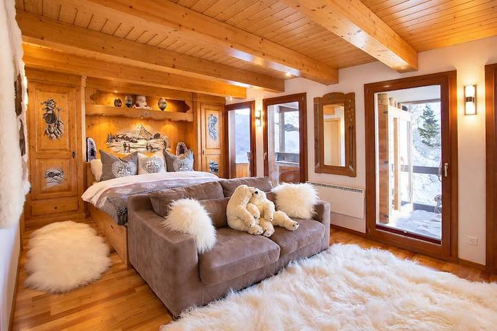 Luxus Chalet & Spa. Privater Whirlpool, Sauna & Gletscherblick. in Saas-Fee, Walliser Alpen
