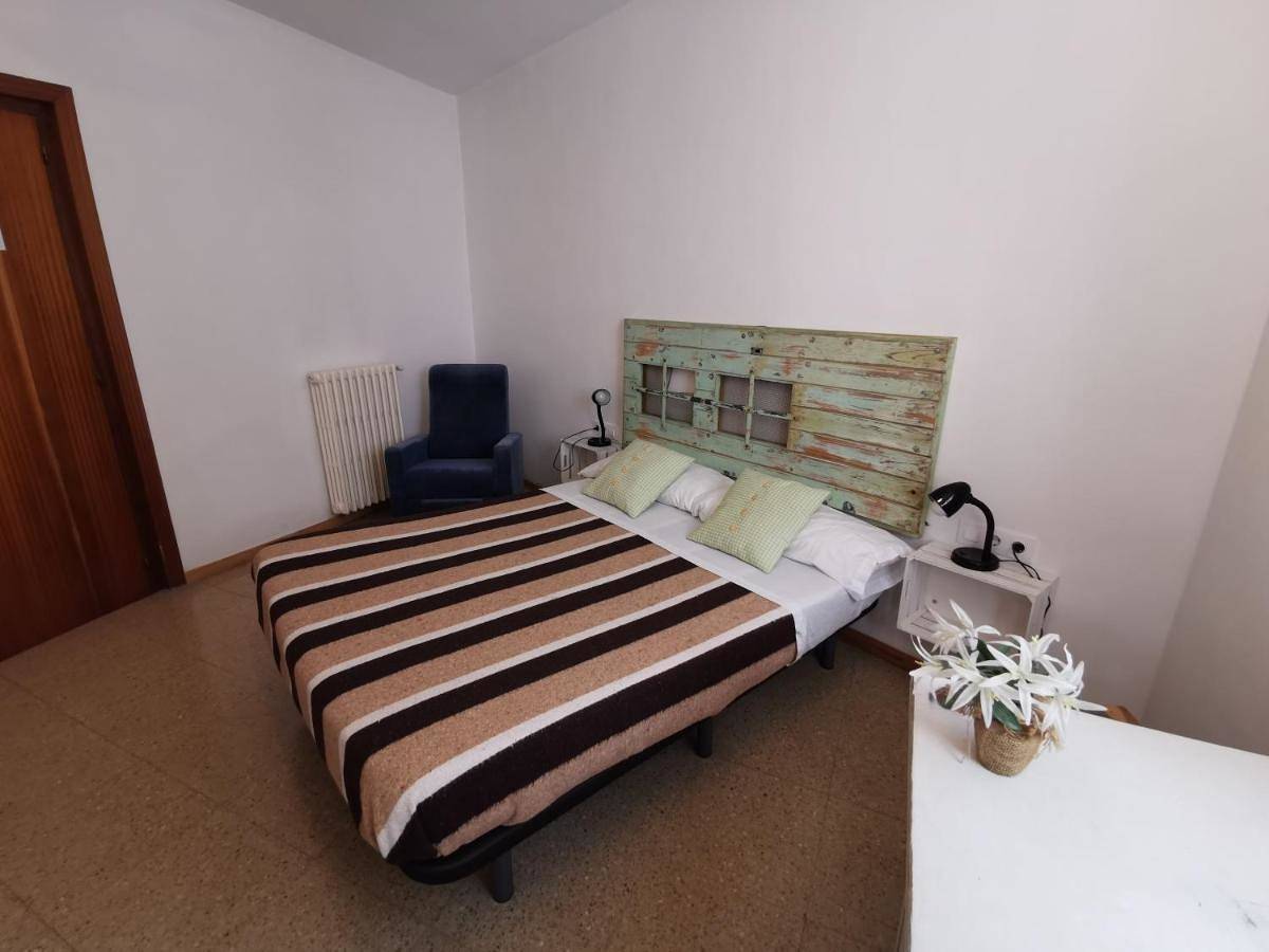 Mucha Masia Hostel Rural Urba in El Prat de Llobregat, Bajo Llobregat