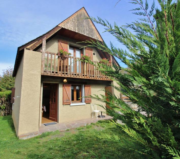 Gîte pour 5 personnes, avec jardin